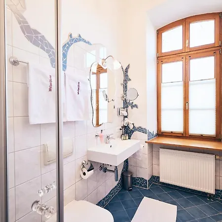 ホテル & Restaurant Waldschloss 4*