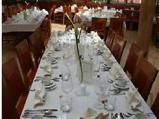 Hotel & Restaurant Waldschloss Pasov