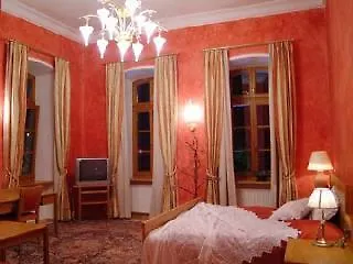 & Restaurant Waldschloss 4* Pasov