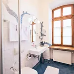 Hotel & Restaurant Waldschloss 4*