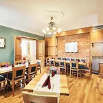 & Restaurant Waldschloss 4* Passau