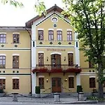 & Restaurant Waldschloss Hotel
