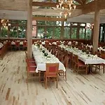 & Restaurant Waldschloss Hotel Passau