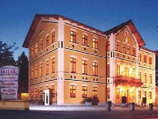 Hotel & Restaurant Waldschloss 4*