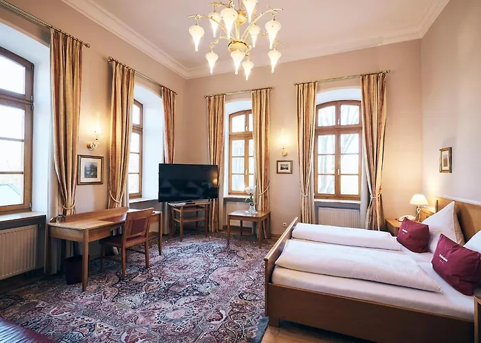 & Restaurant Waldschloss Otel Passau