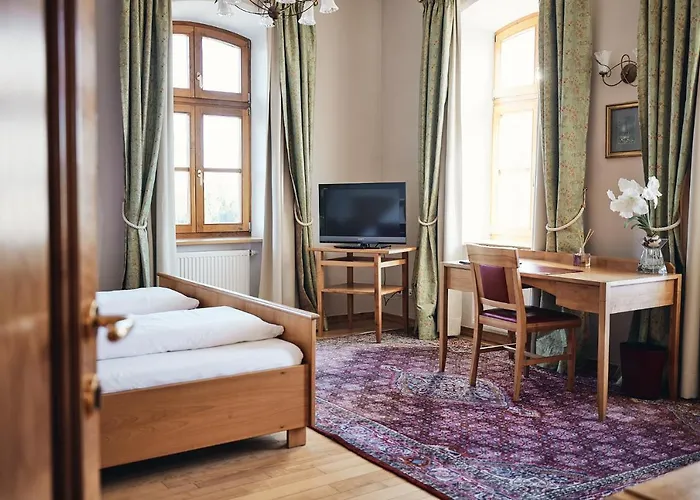 & Restaurant Waldschloss Otel Passau