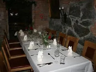 森林城堡酒店及餐厅